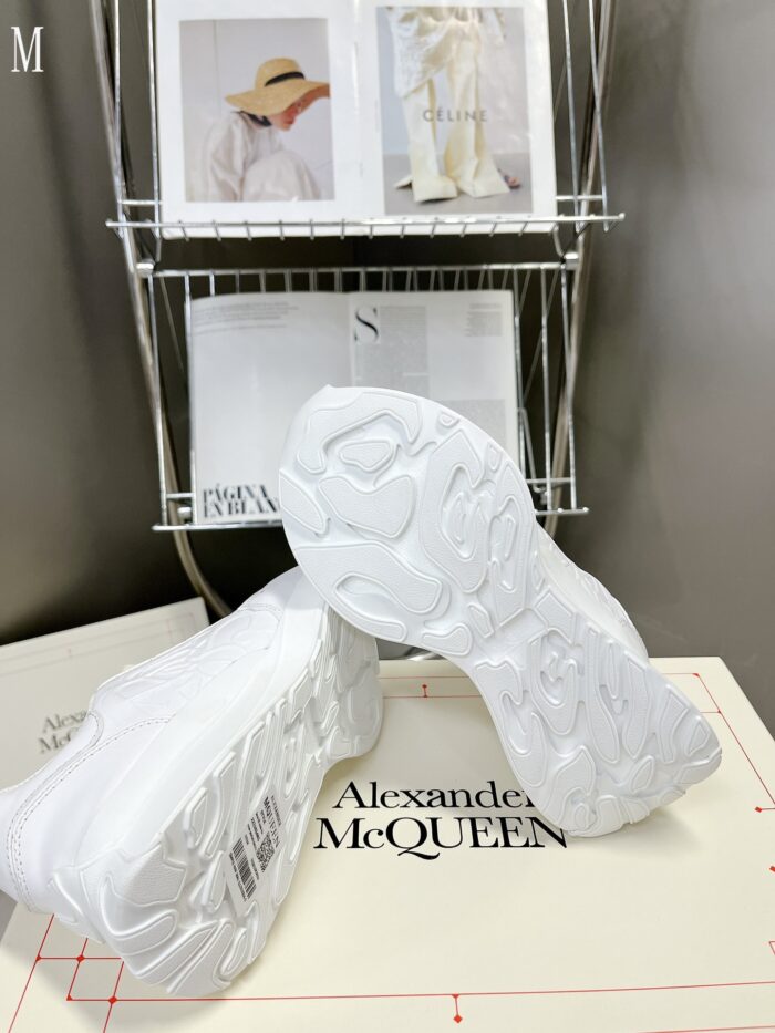 Alexander Mcqueen - Image 7