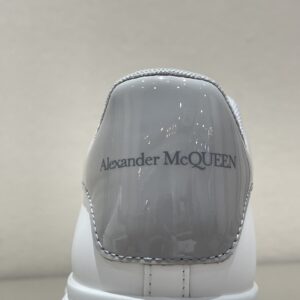 Alexander Mcqueen
