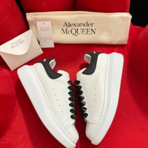 Alexander Mcqueen