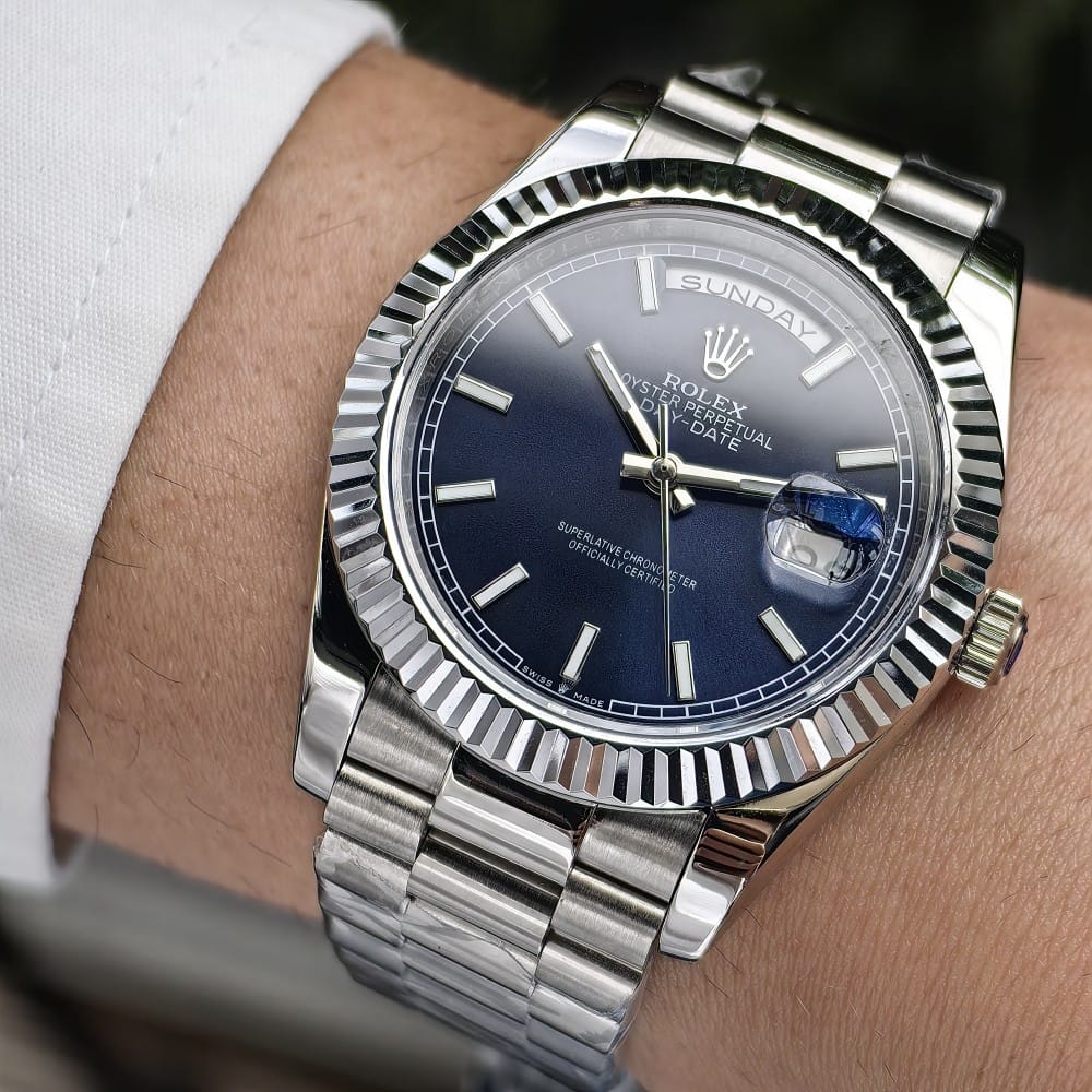 rolex day-date 40mm automatic stainless steel watch