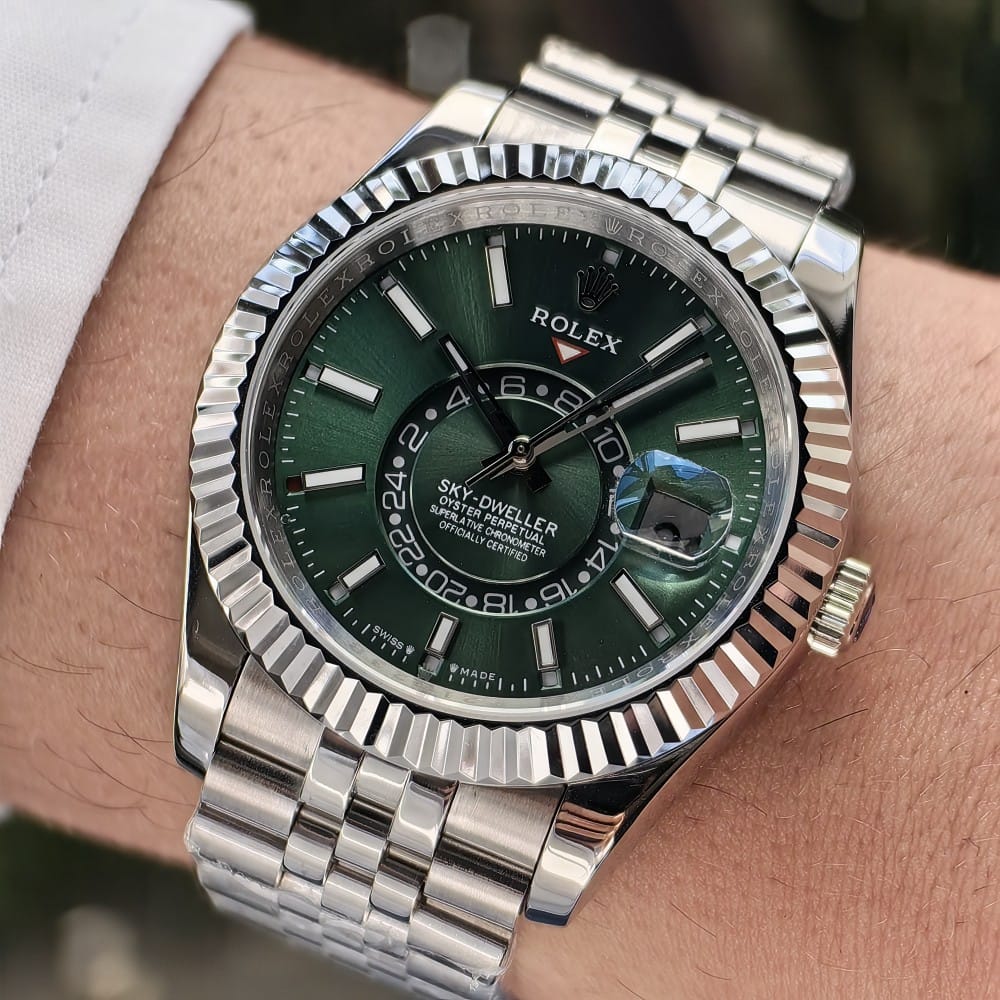 rolex sky dweller green dial jubilee 41mm - Image 2
