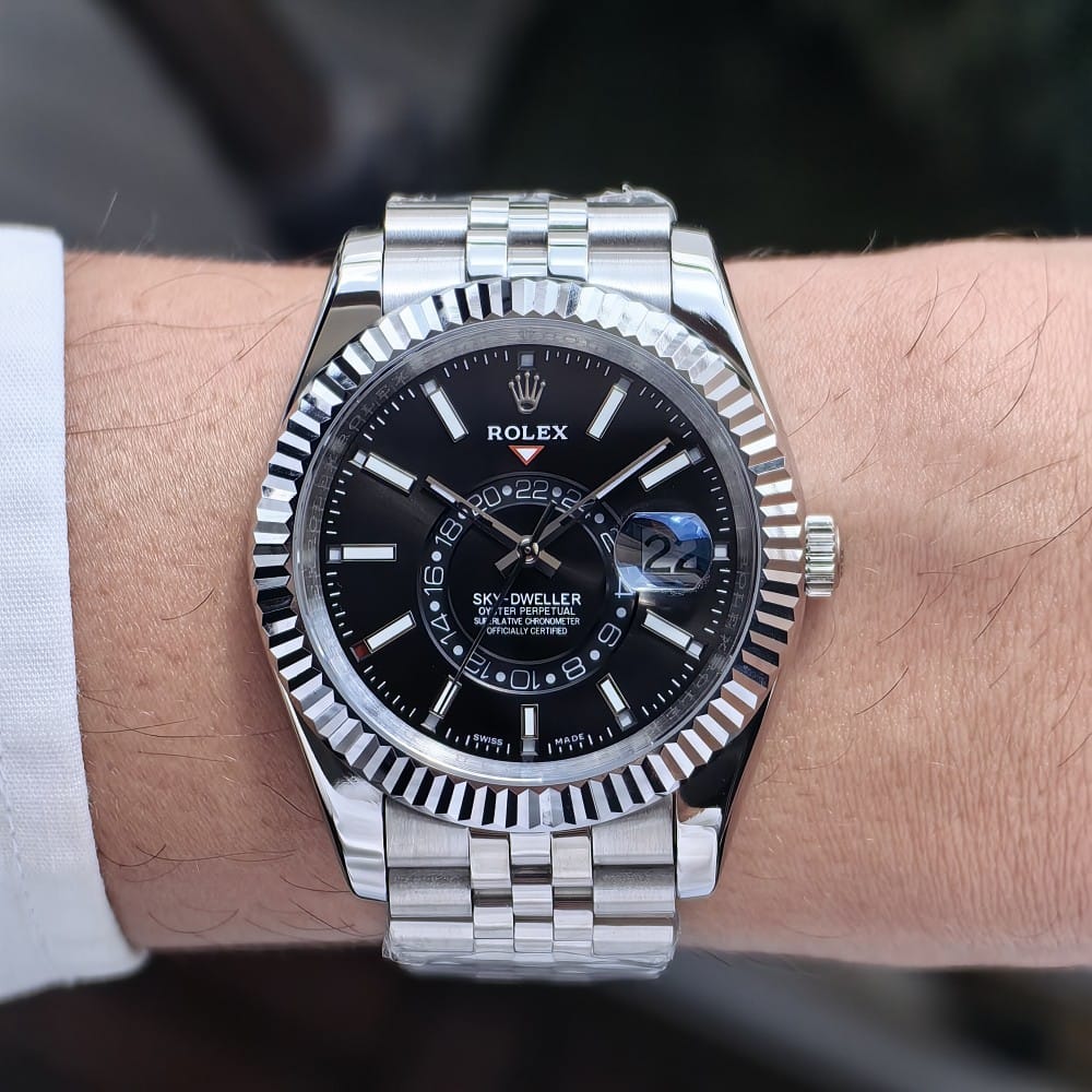 rolex sky dweller jubilee black dial 41mm - Image 2