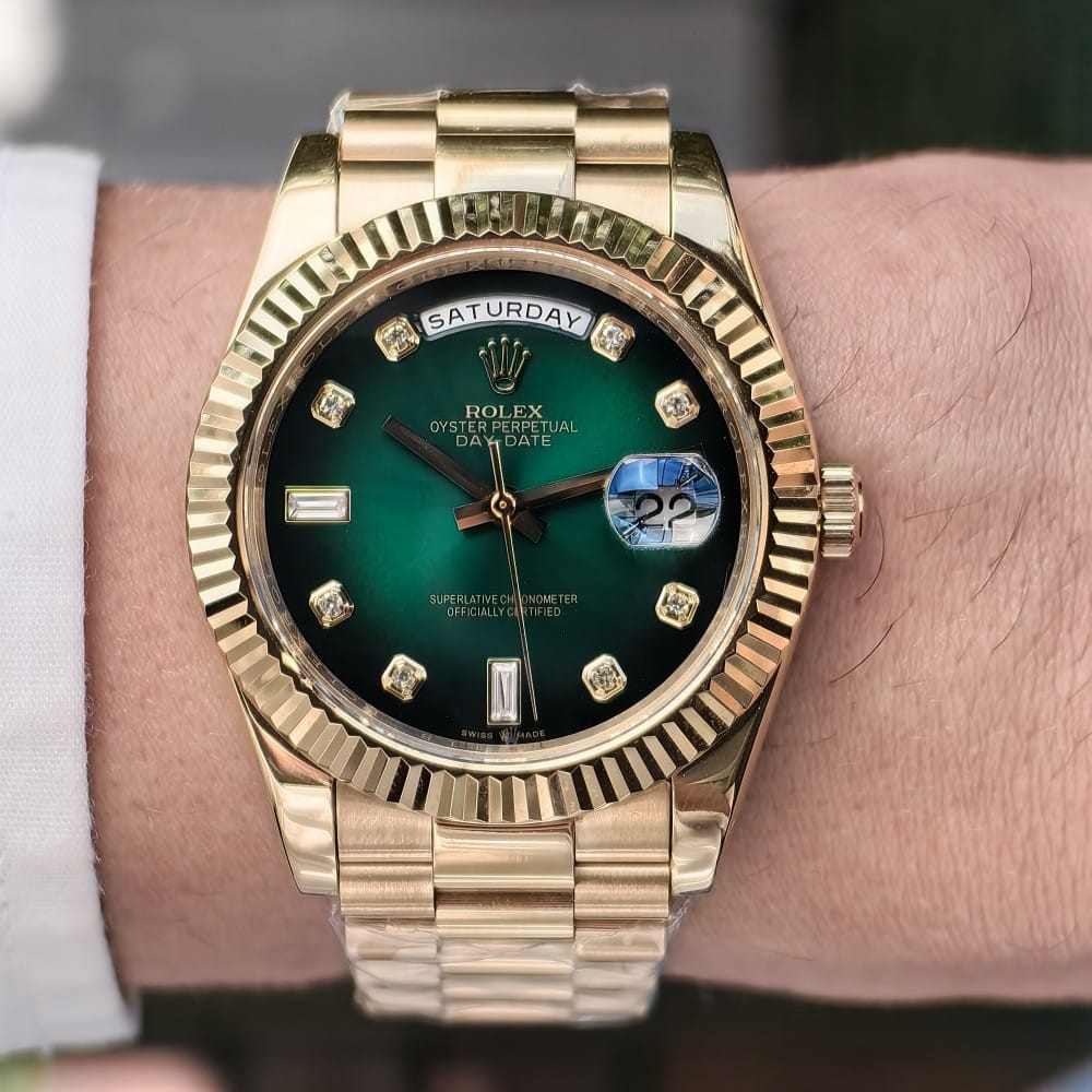 rolex day-date 40mm gold automatic watch - Image 3