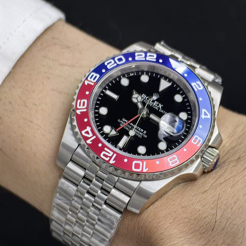 rolex gmt master ii pepsi jubilee 40mm watch - Image 3