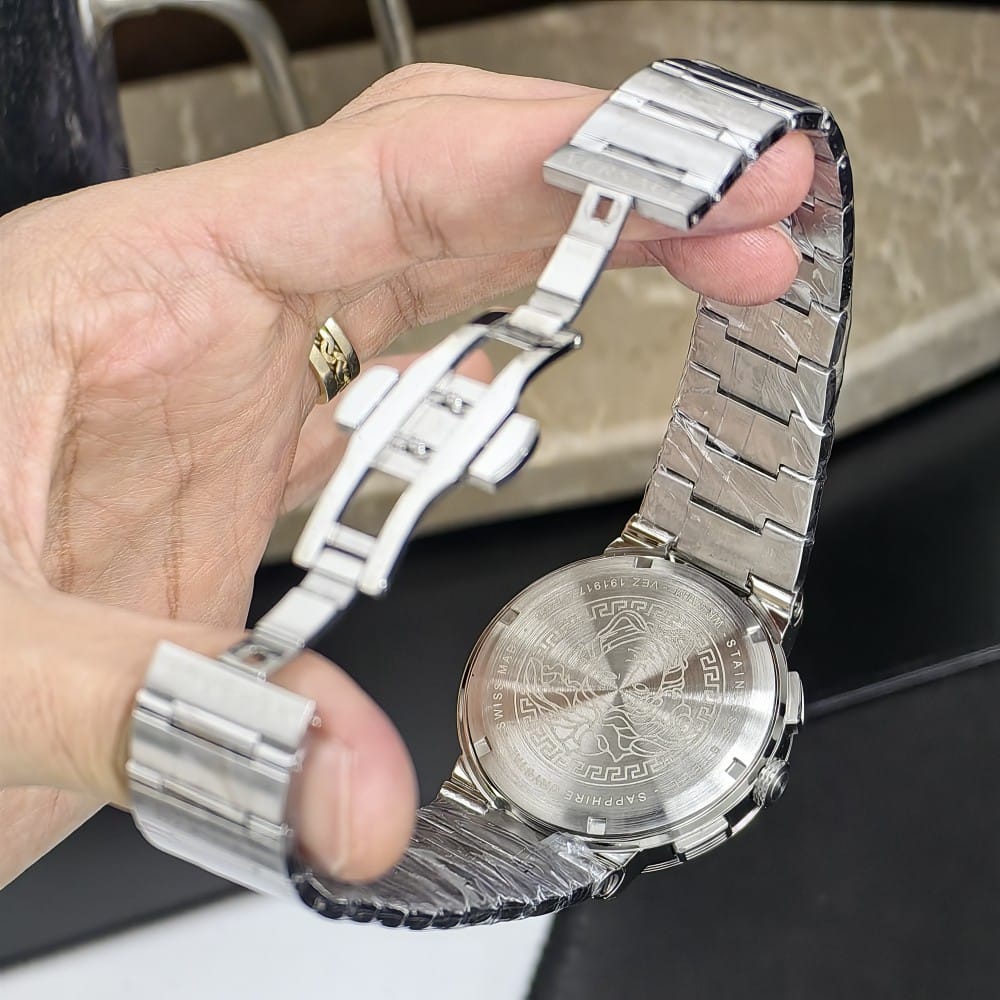 versace silver black dial watch - 43mm - Image 3