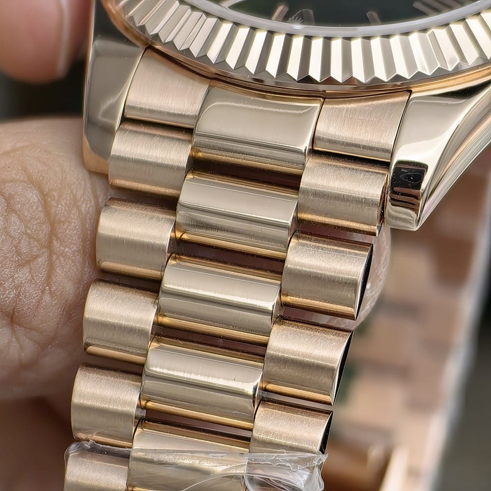 rolex day-date 34 rose gold green dial - Image 3