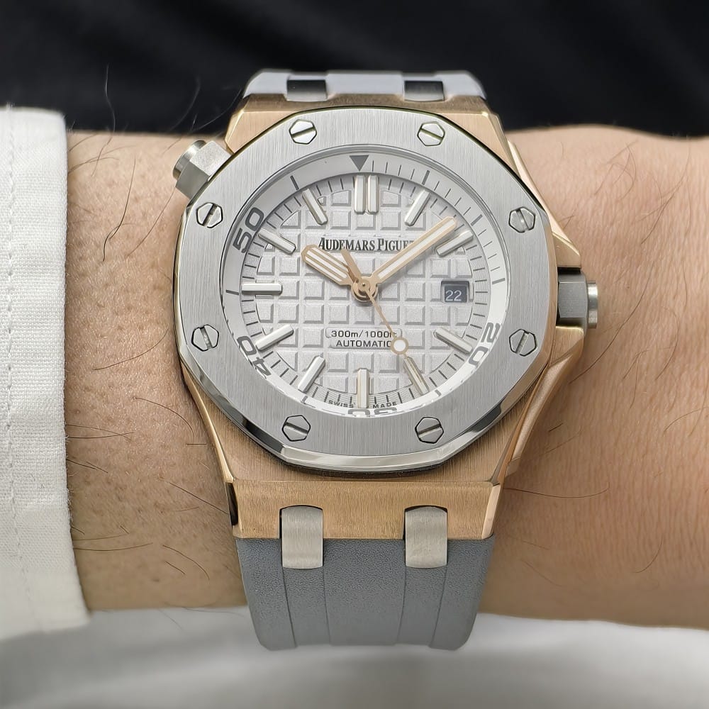 audemars piguet automatic watch with gray silicone strap - 42mm - Image 2