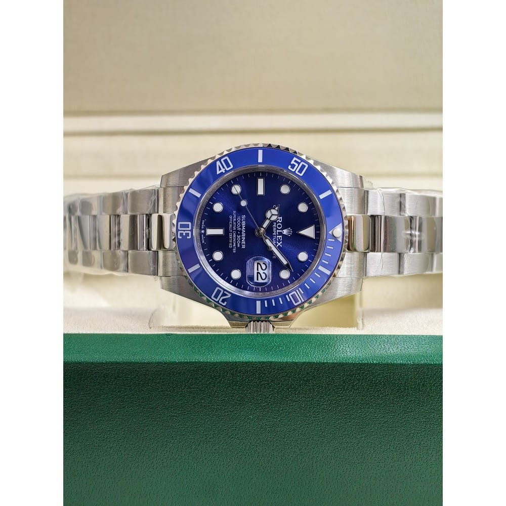 rolex submariner date blue 40mm stainless steel watch - Image 4