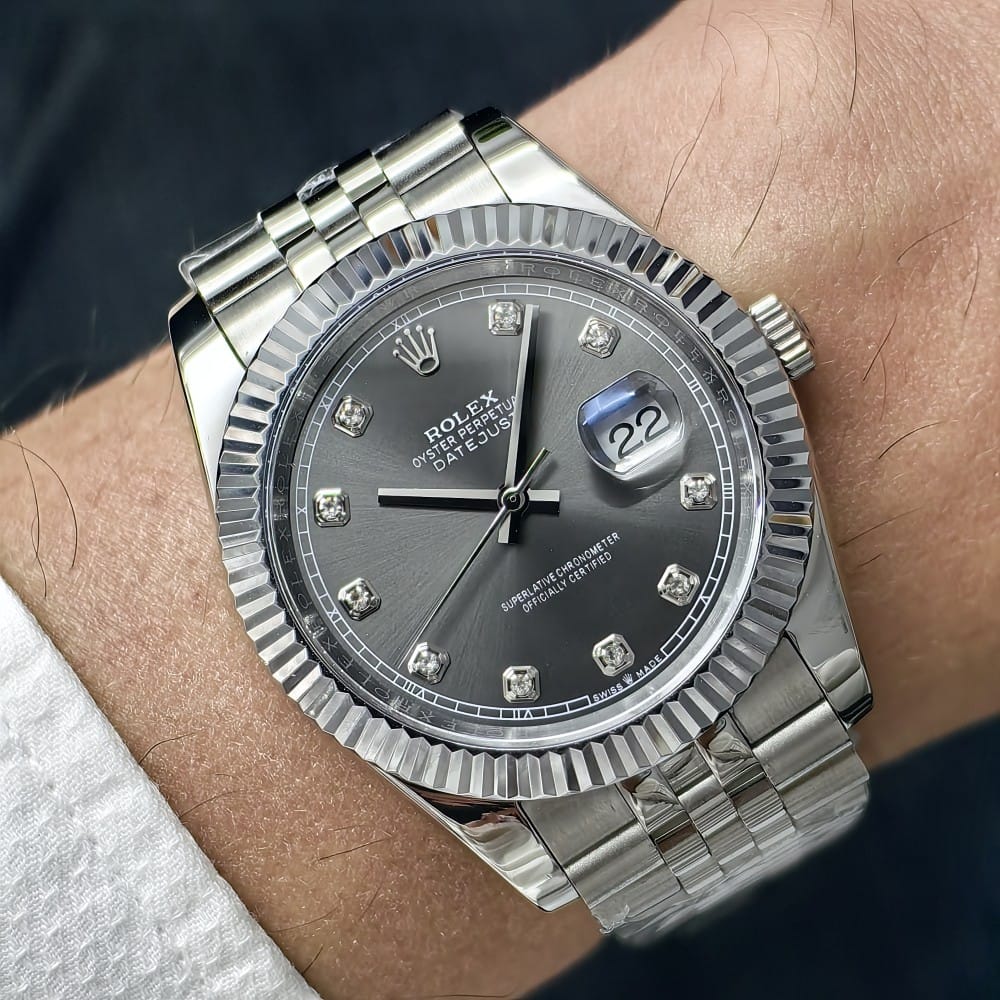 rolex datejust 41mm rhodium diamond dial jubilee