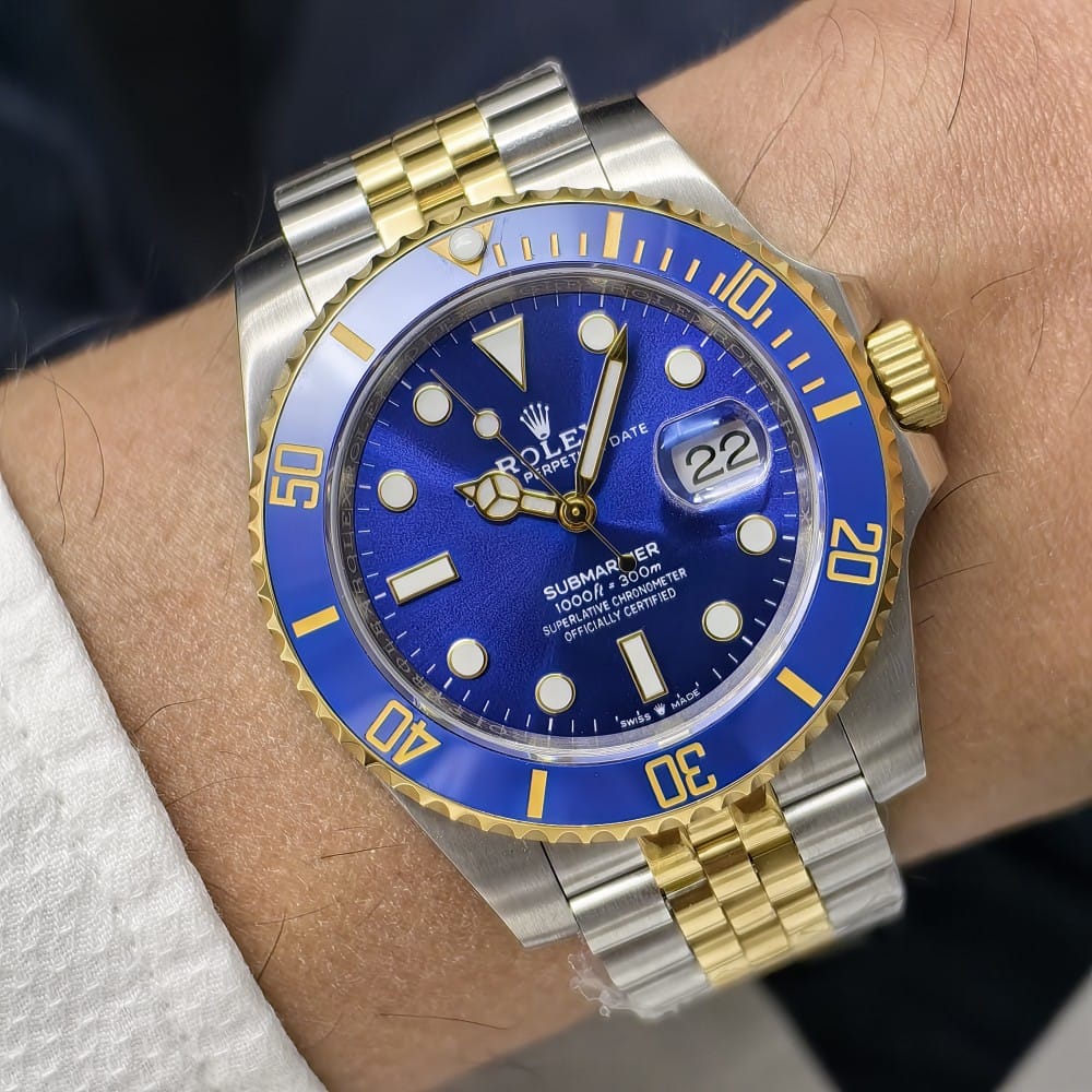 rolex submariner date two tone blue dial jubilee