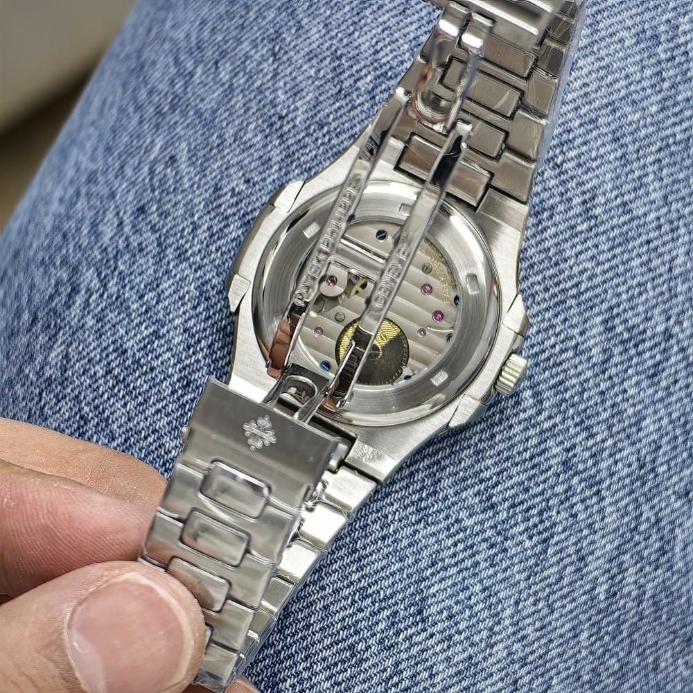 patek philippe nautilus 5712 white 41mm stainless steel watch - Image 2