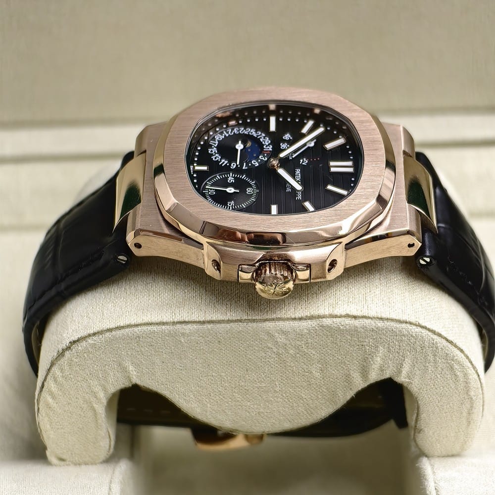patek philippe nautilus 5712 rose gold black leather - Image 3