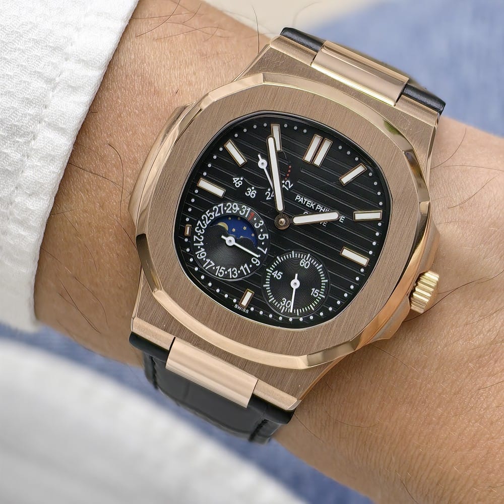 patek philippe nautilus 5712 rose gold black leather - Image 2