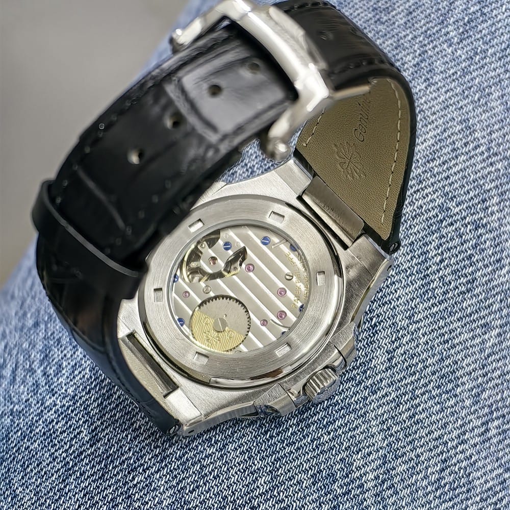 patek philippe nautilus 5712 silver black leather 41mm - Image 5