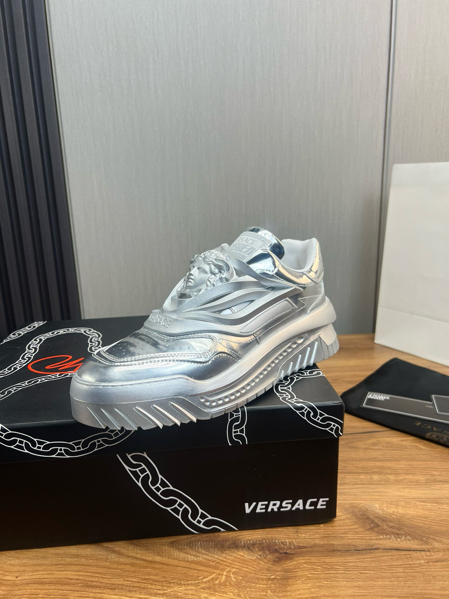 versace silver casual sneakers 38/44