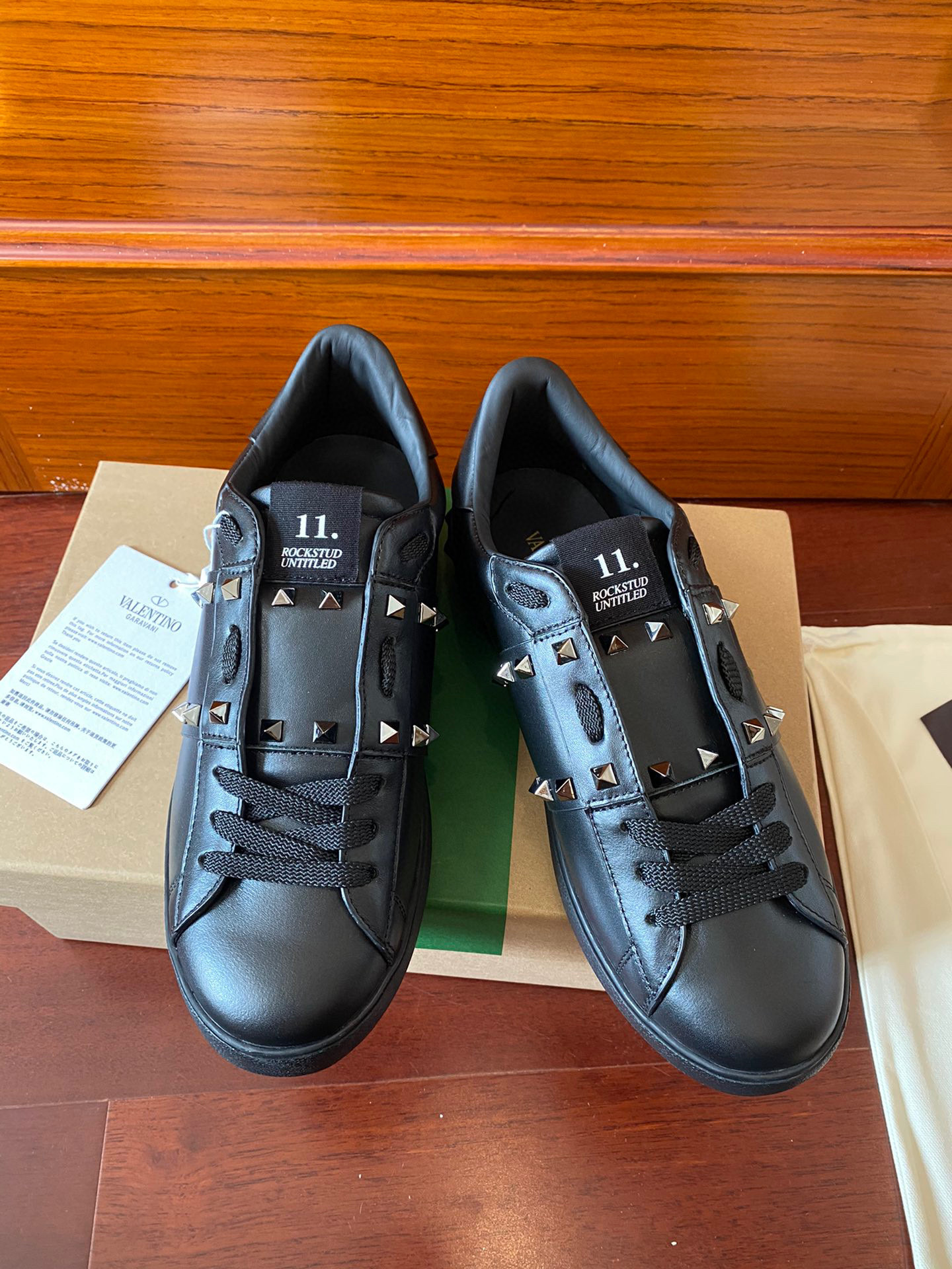 valentino rockstud untitled sneakers - size 11