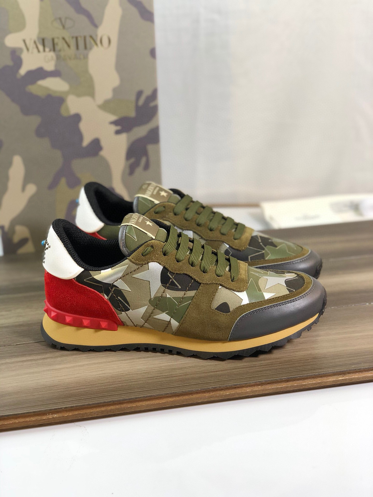 valentino casual sneakers 38-44 camo design