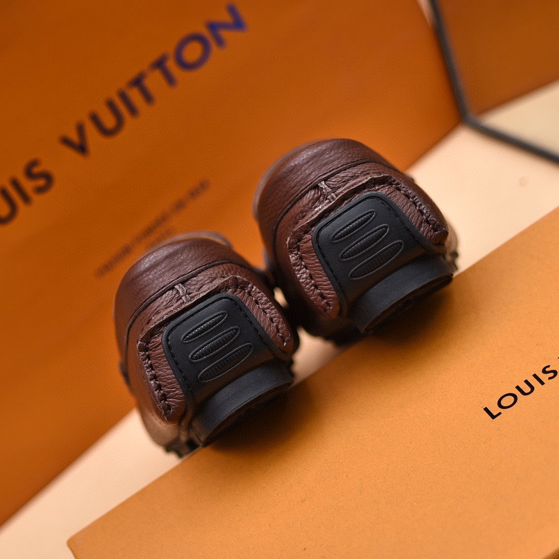 louis vuitton slip-on shoes, size 38-44