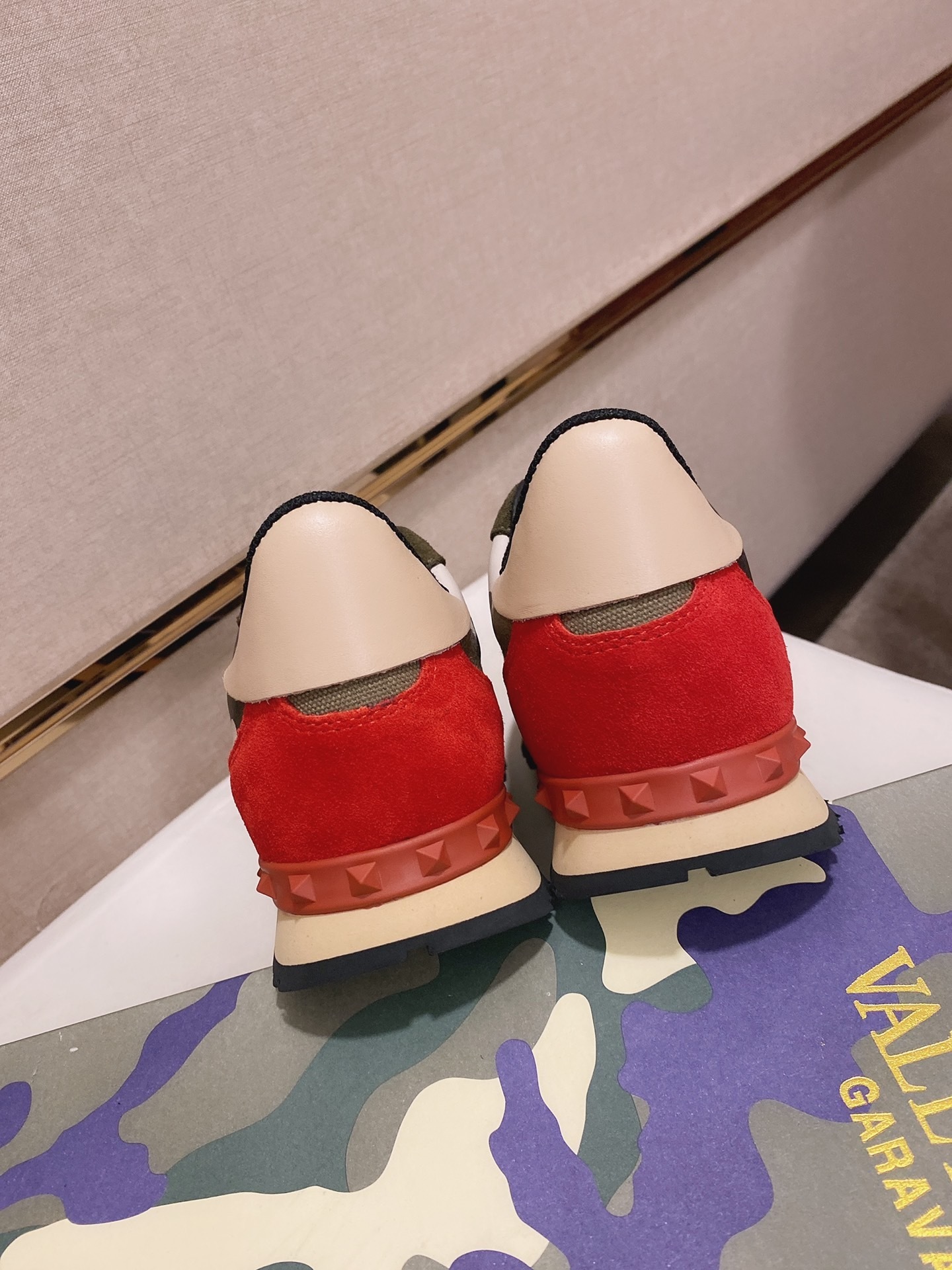 valentino camouflage sneakers 38-44 - Image 2