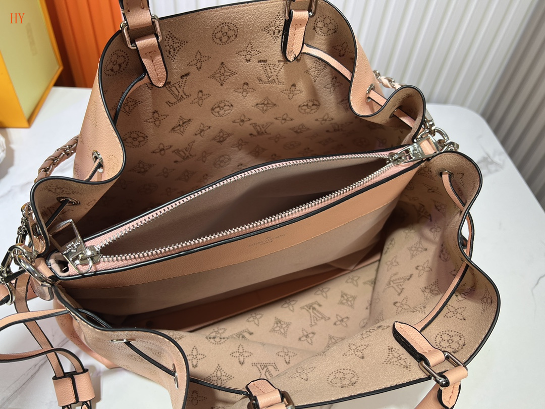 louis vuitton pink monogram bag 32*23*13 - Image 2