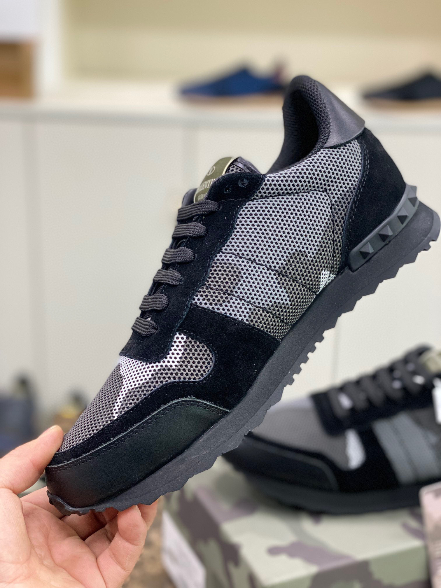 valentino casual sneakers size 38-44 - Image 2