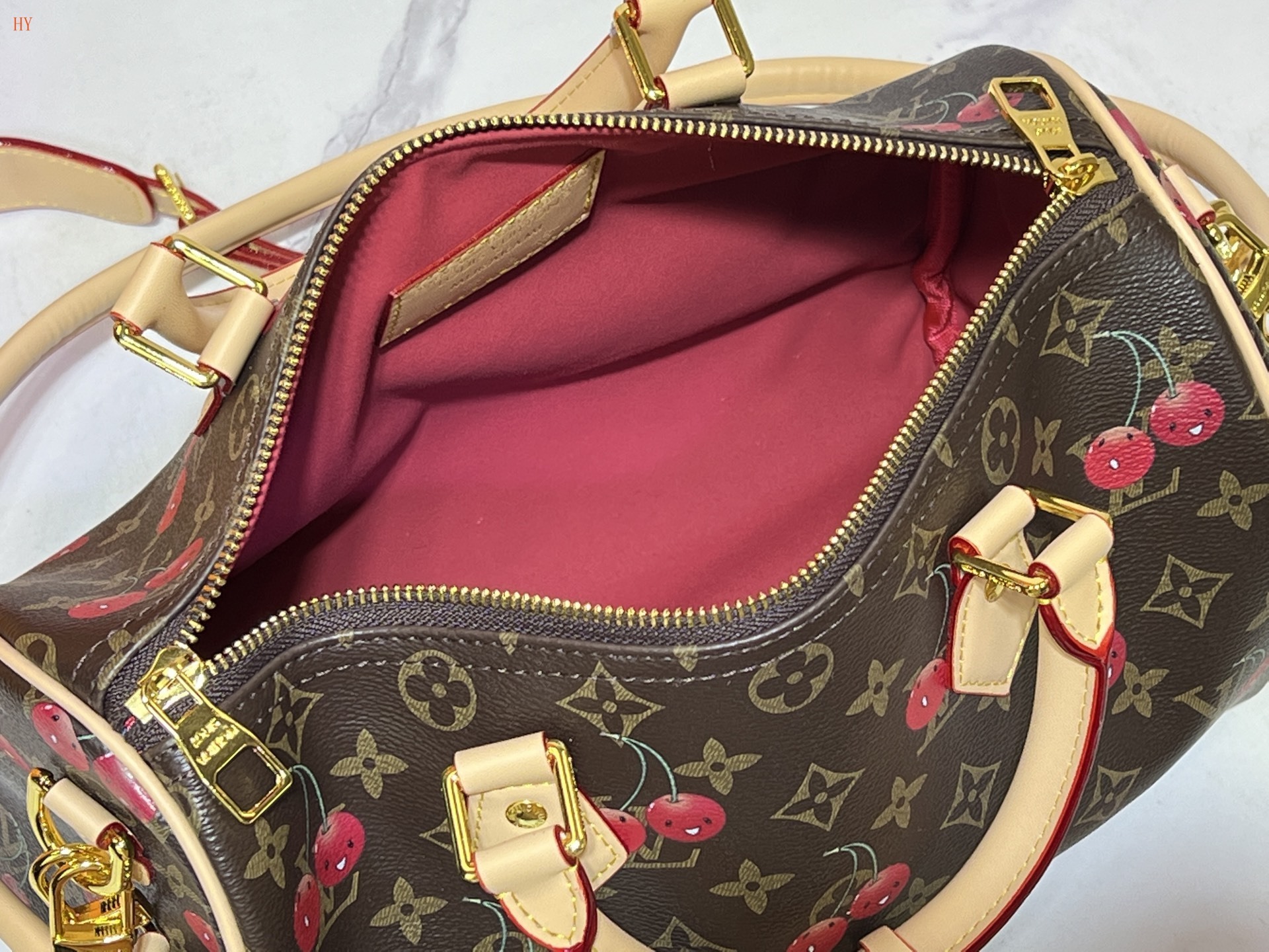 louis vuitton cherry print handbag 30*21*17 - Image 2