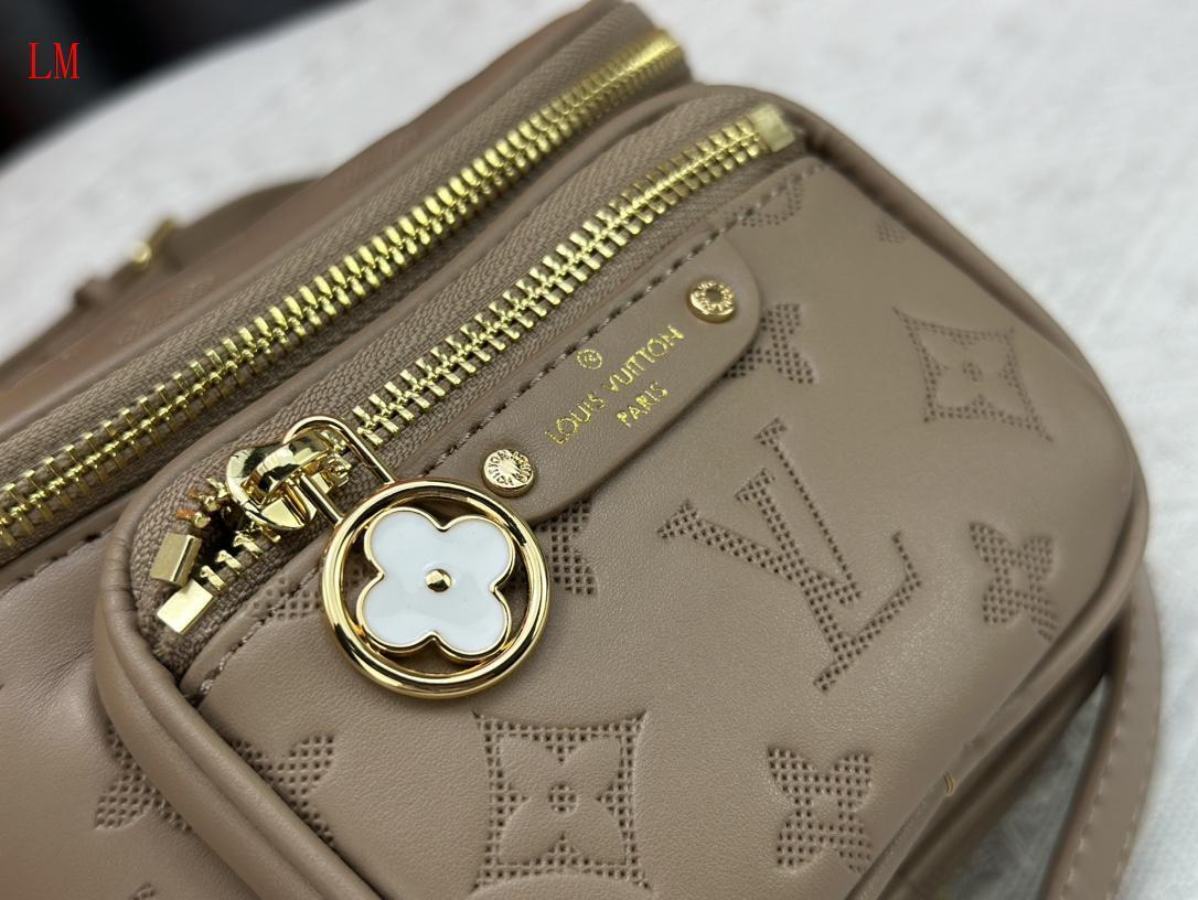 louis vuitton monogram mini bag 17x12x9.5 cm - Image 2