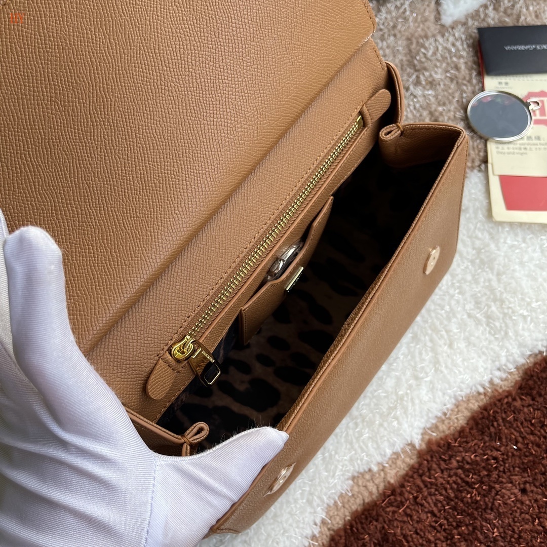 dolce & gabbana handbag 25x20x12 cm - elegant tan - Image 2