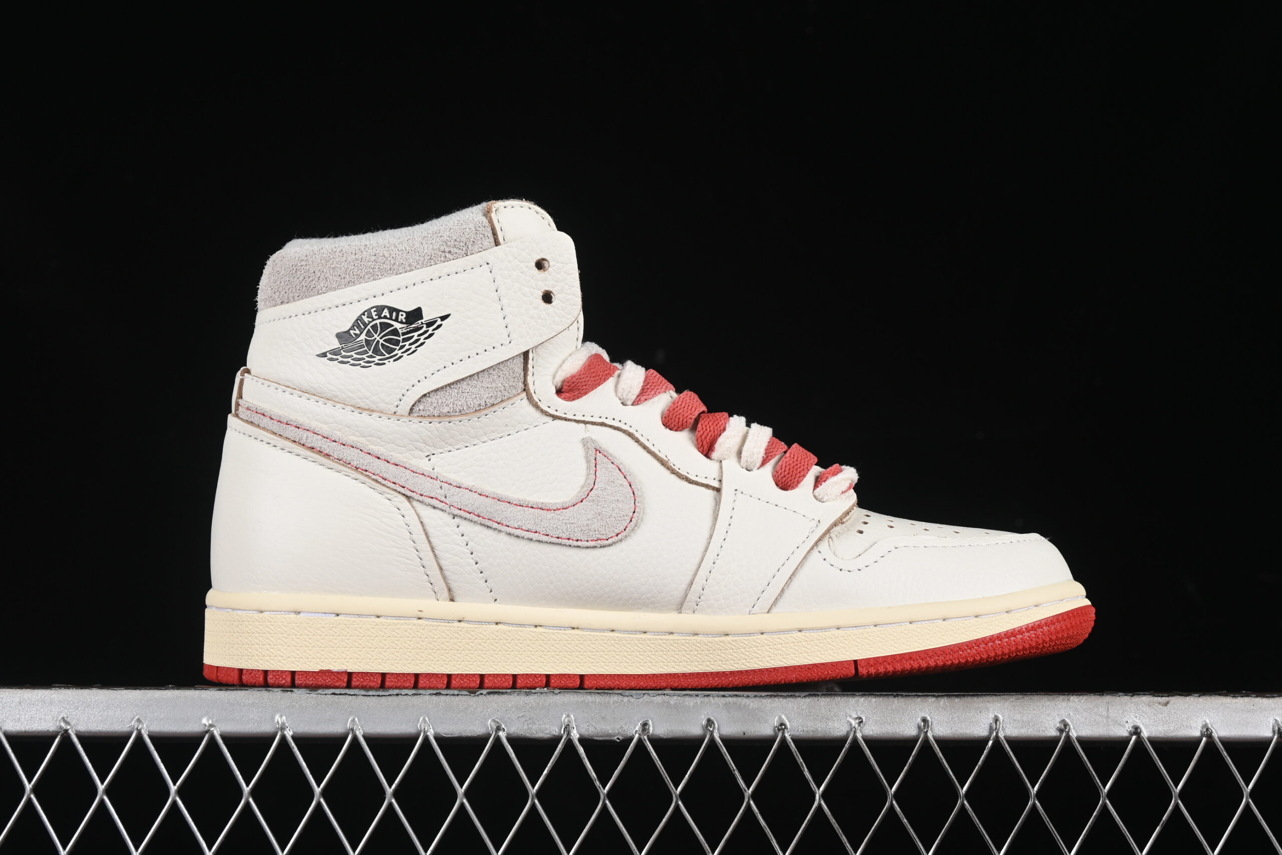 air jordan 1 high og 'rare air cinnabar' db4612-100 - Image 2