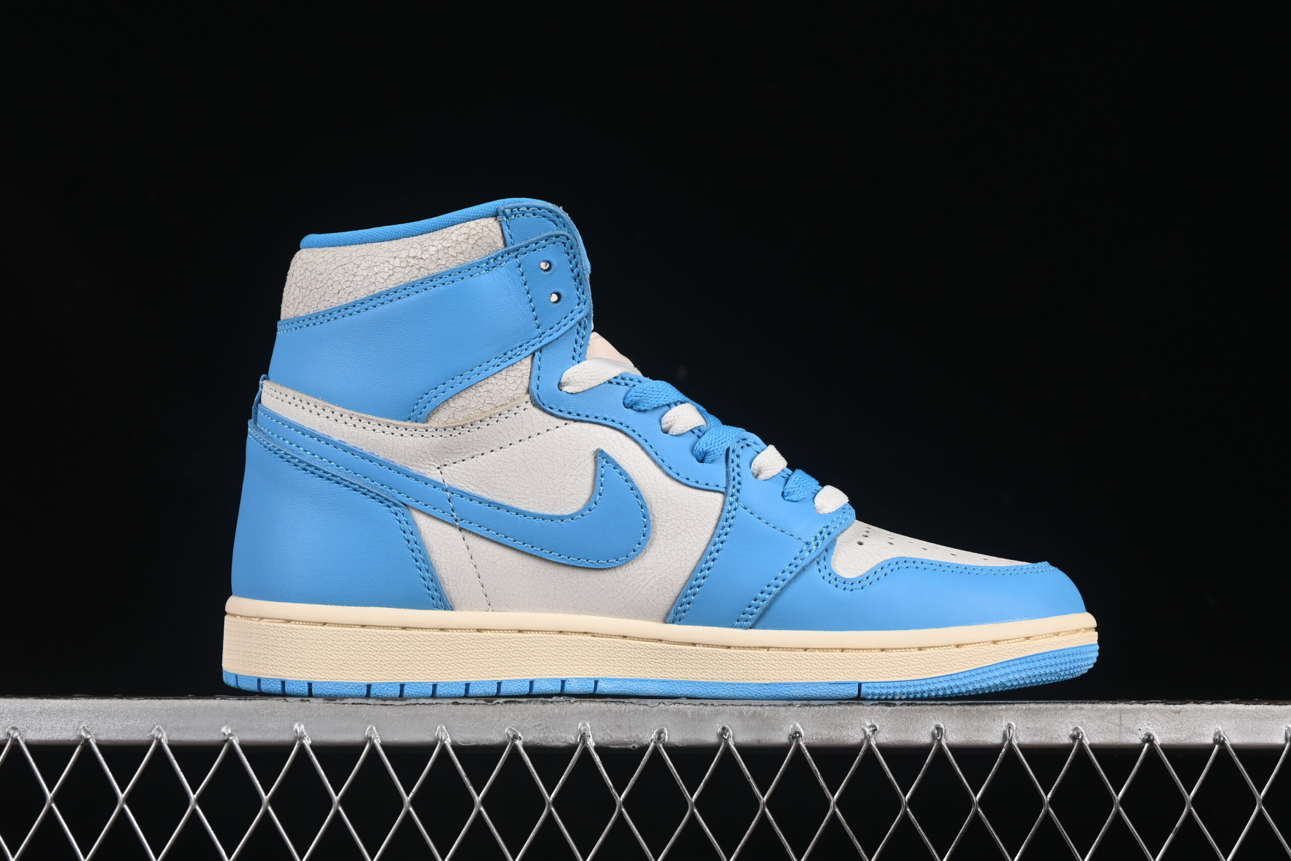 air jordan 1 high og 'unc reimagined' dz5485-402 - Image 2