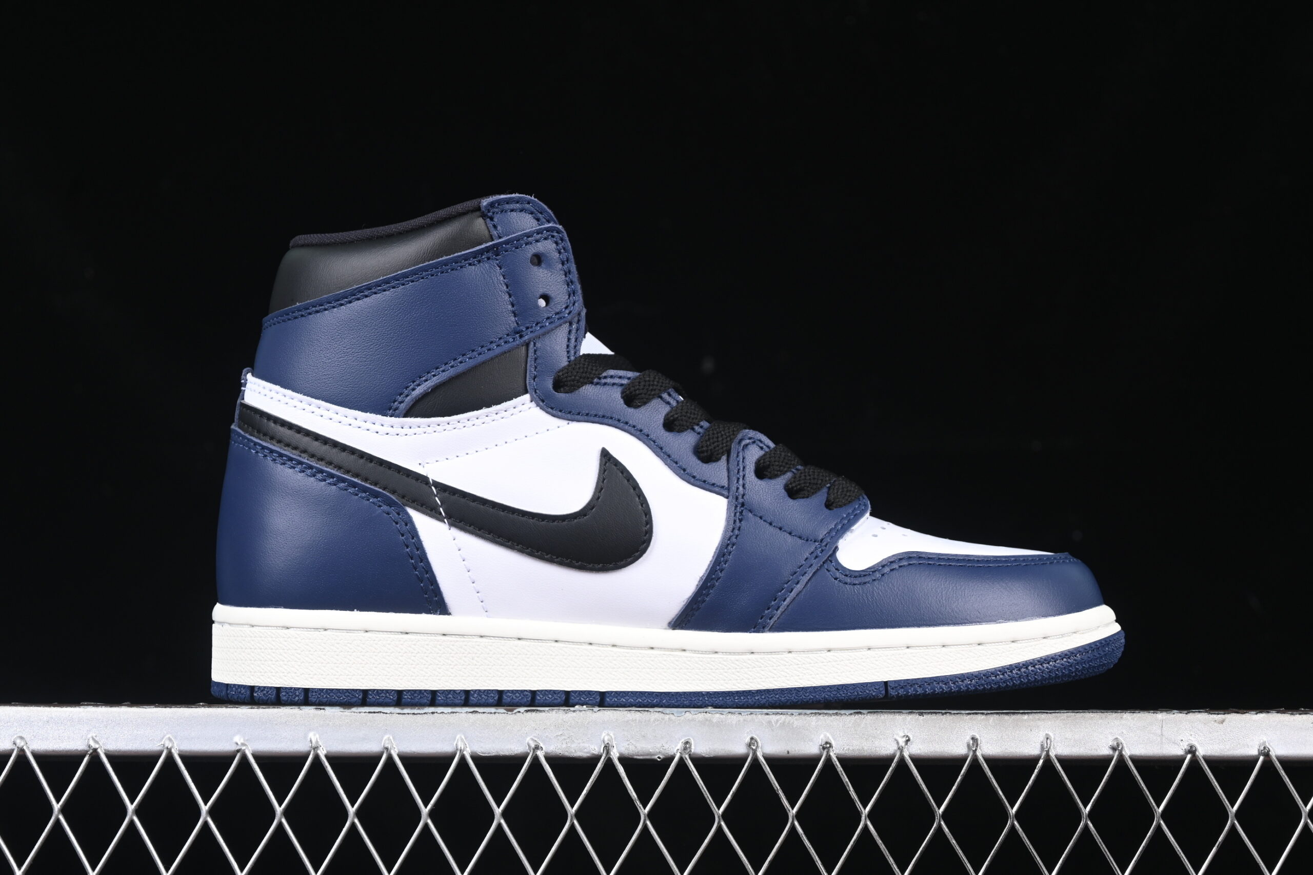 air jordan 1 high og "midnight navy" aj1 dz5485-401 - Image 2