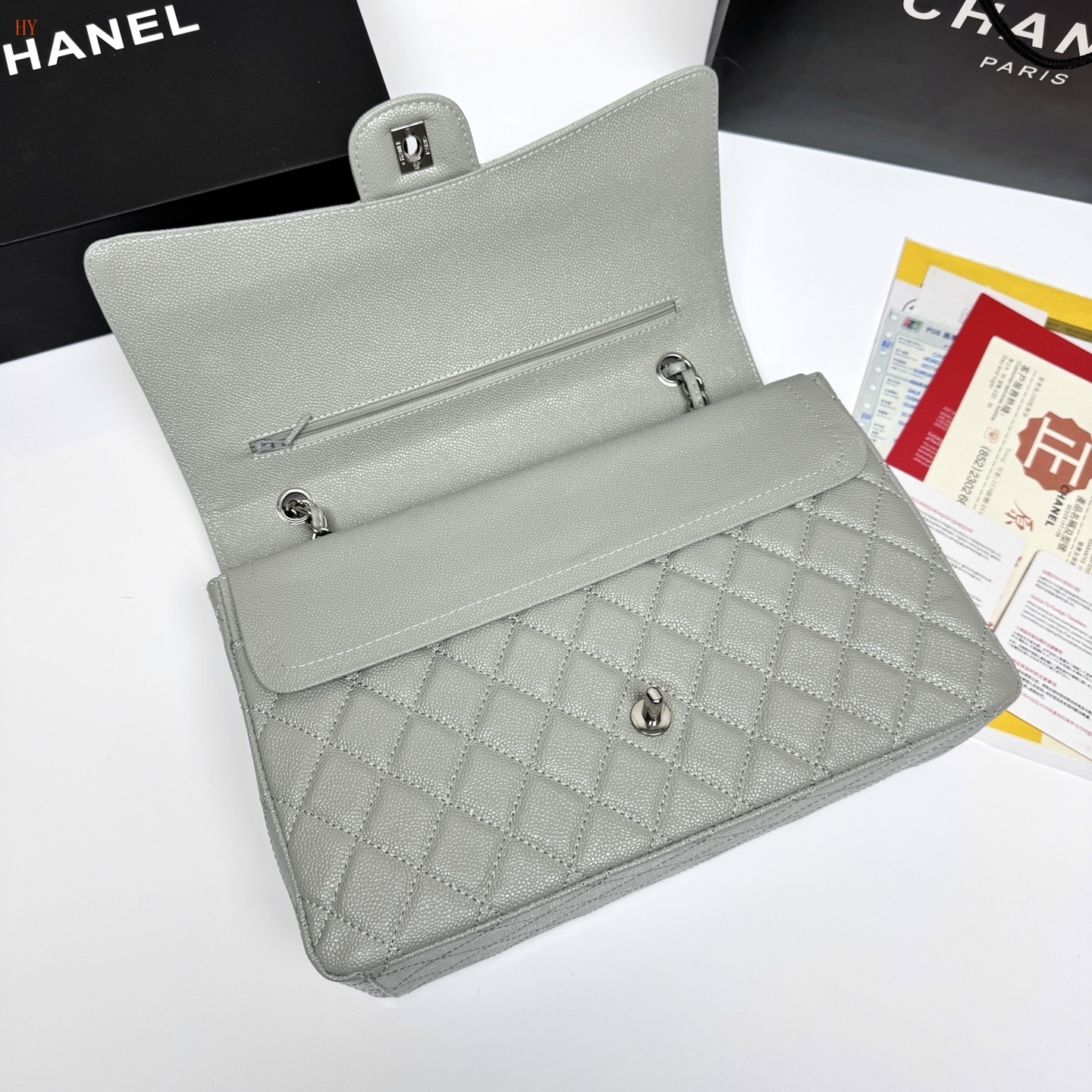 chanel quilted handbag - 33x22x9 cm, model 2325082 - Image 2