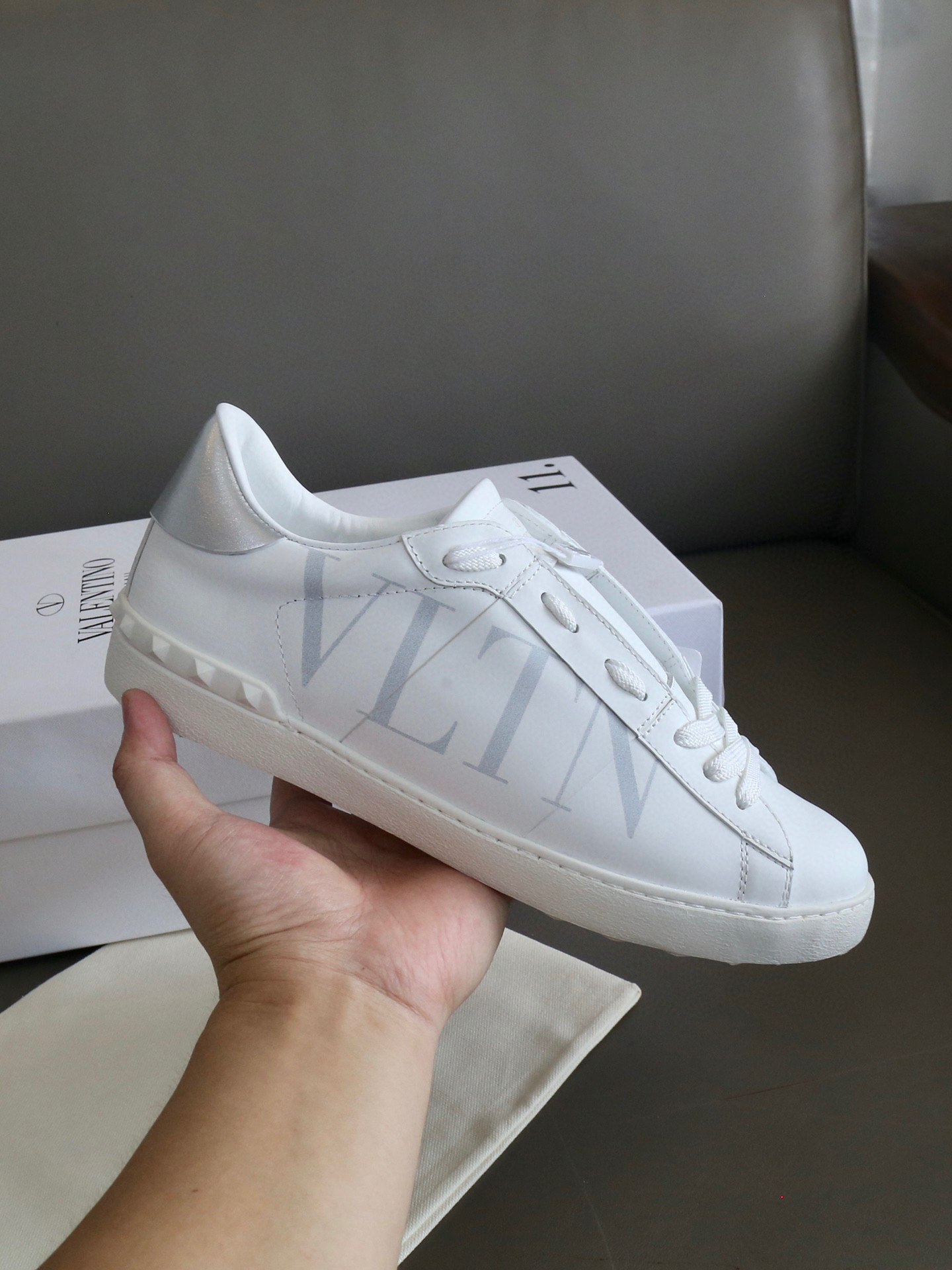 valentino vltn couples sneakers - sizes 35-44 - Image 2