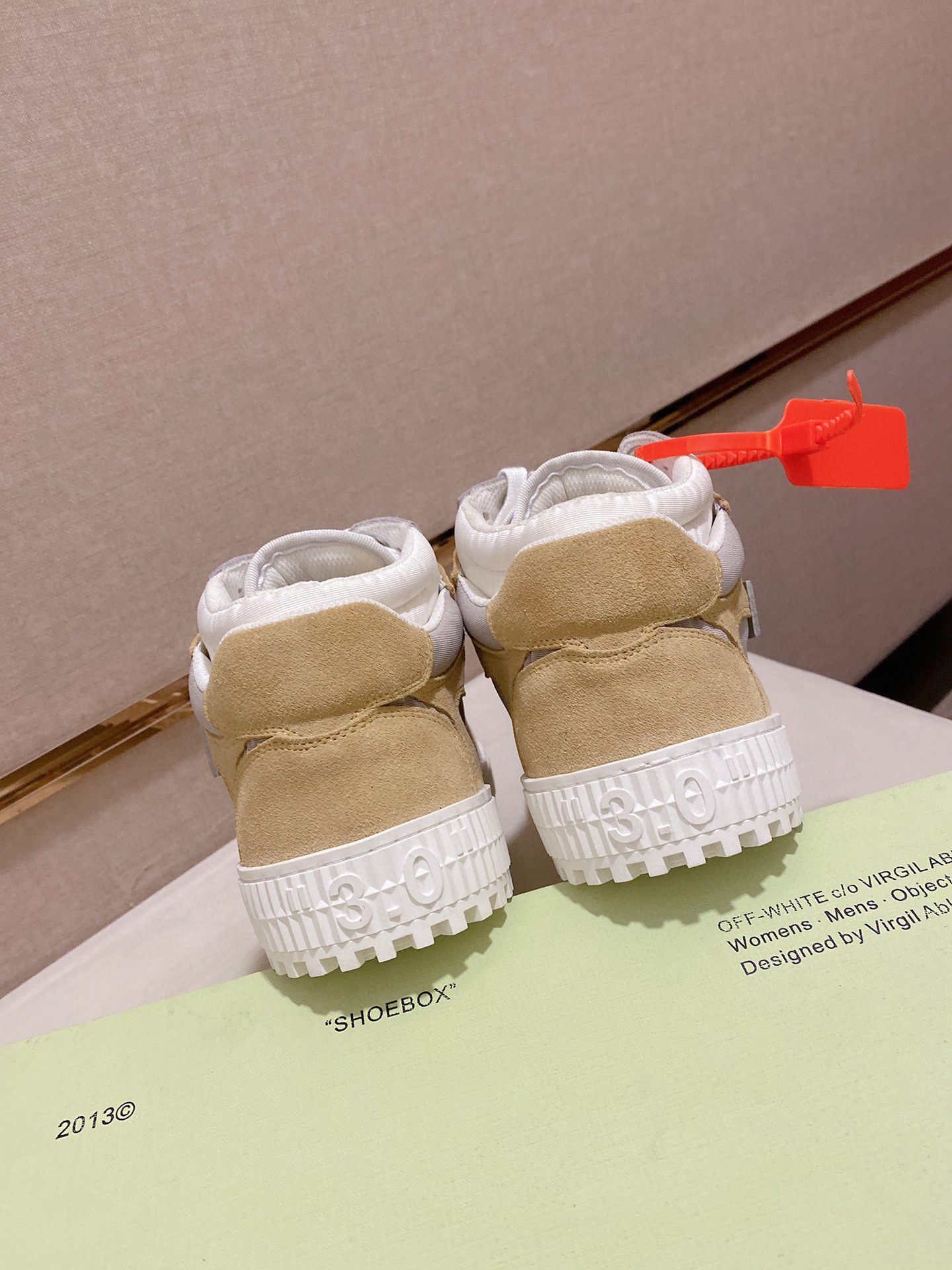 off-white sneakers size 38-44 model 8022290 - Image 2