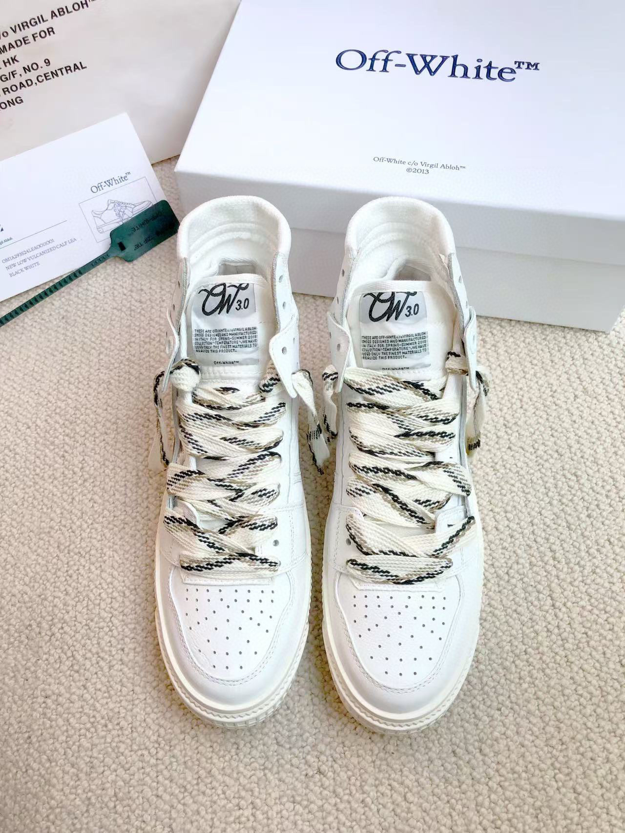 off-white high-top sneakers - size 35/44 - Image 2