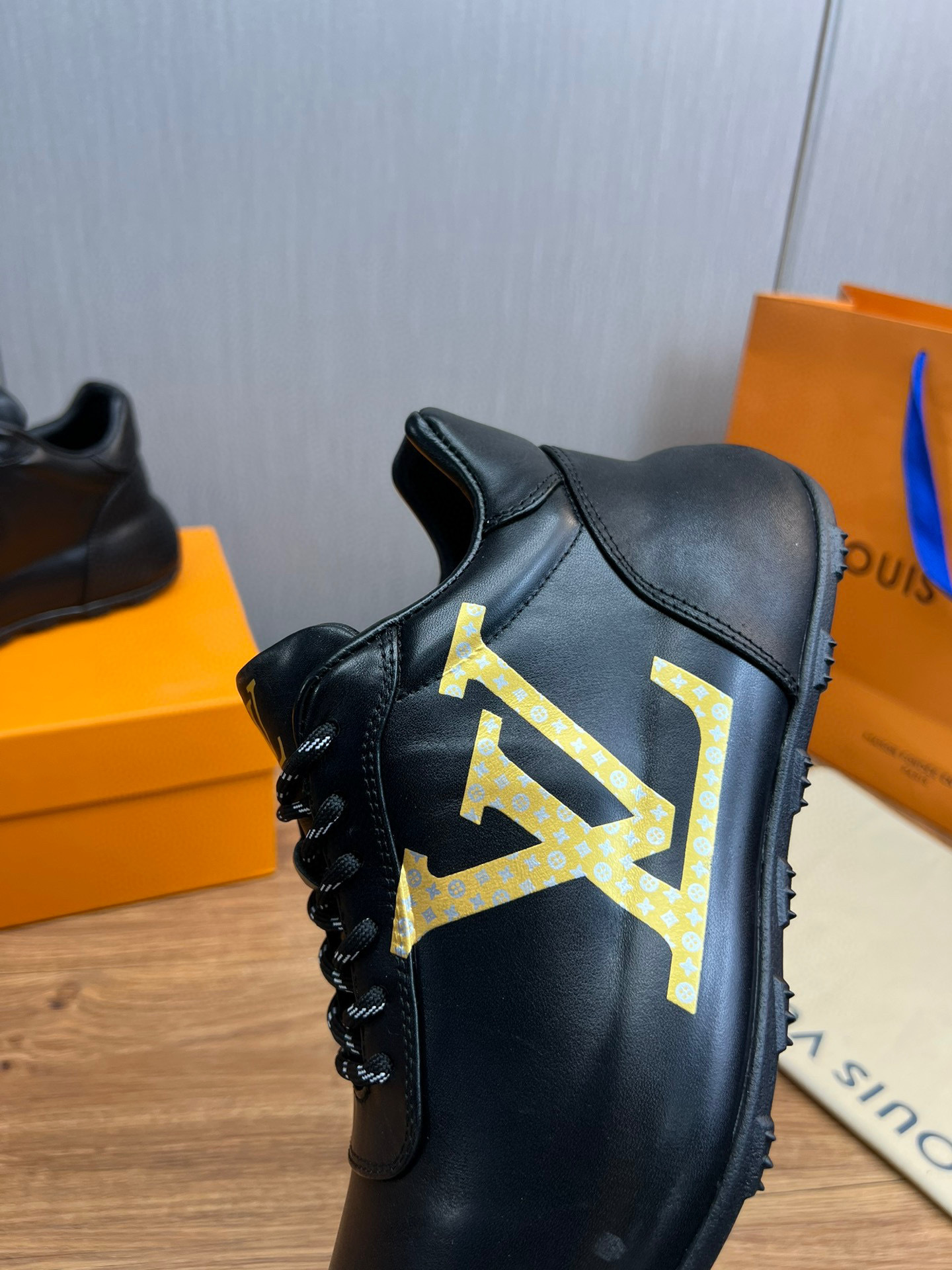 louis vuitton casual shoes size 38-44 - Image 2