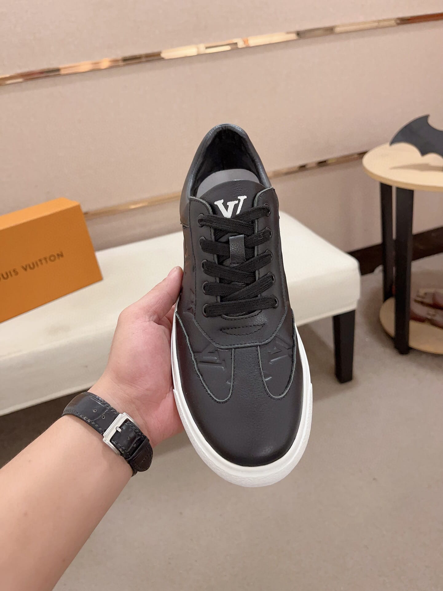 louis vuitton casual shoes in black, size 38-44 - Image 2
