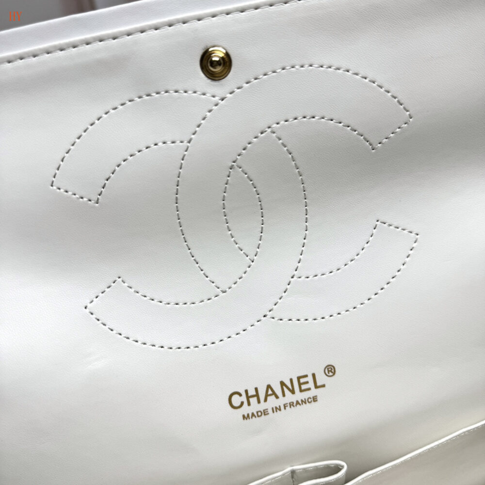 chanel classic flap bag - 33x22x9 cm, model 2325082 - Image 2
