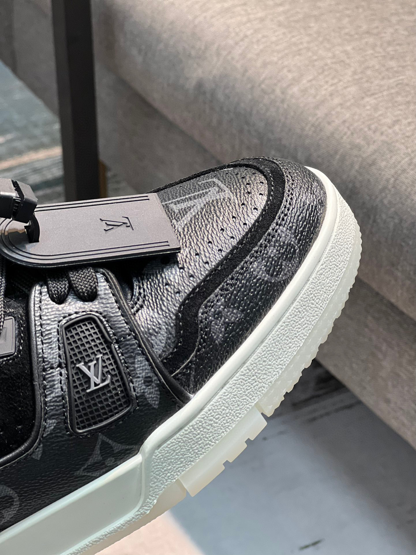 louis vuitton casual shoes size 39-44 - Image 2
