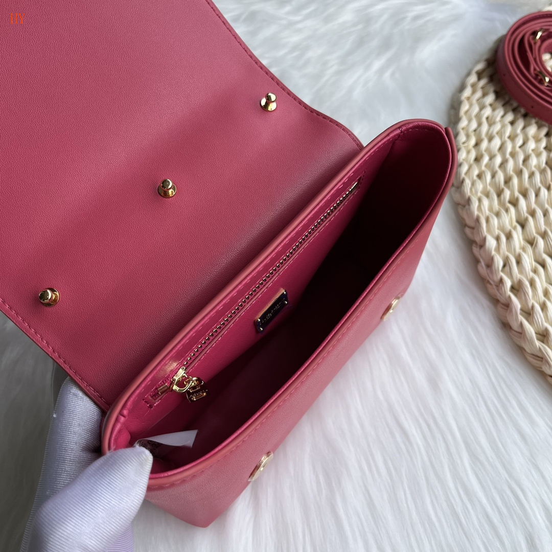 dolce & gabbana pink logo handbag 17.5x13.5x6.5 - Image 2