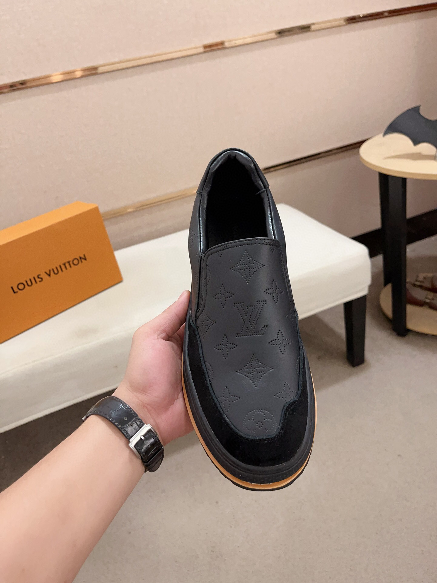 louis vuitton casual shoes size 38-44 - Image 2