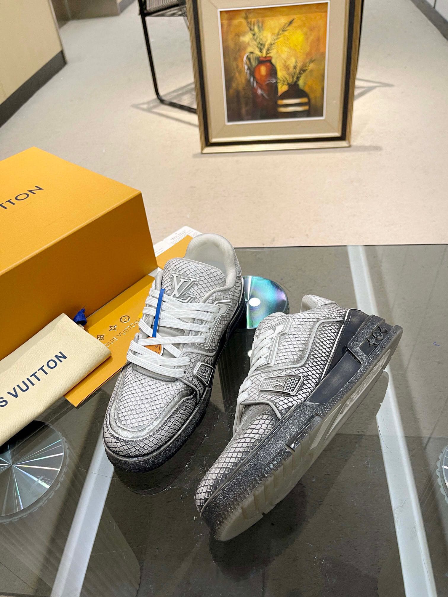 louis vuitton high-end couple sneakers size 35-44 - Image 2