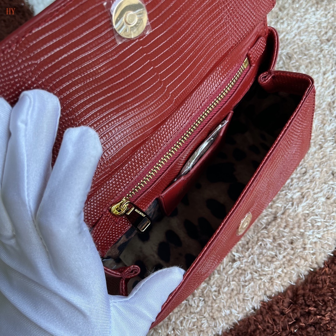 dolce & gabbana red handbag with decorative bow - 20x17x7 cm - Image 2