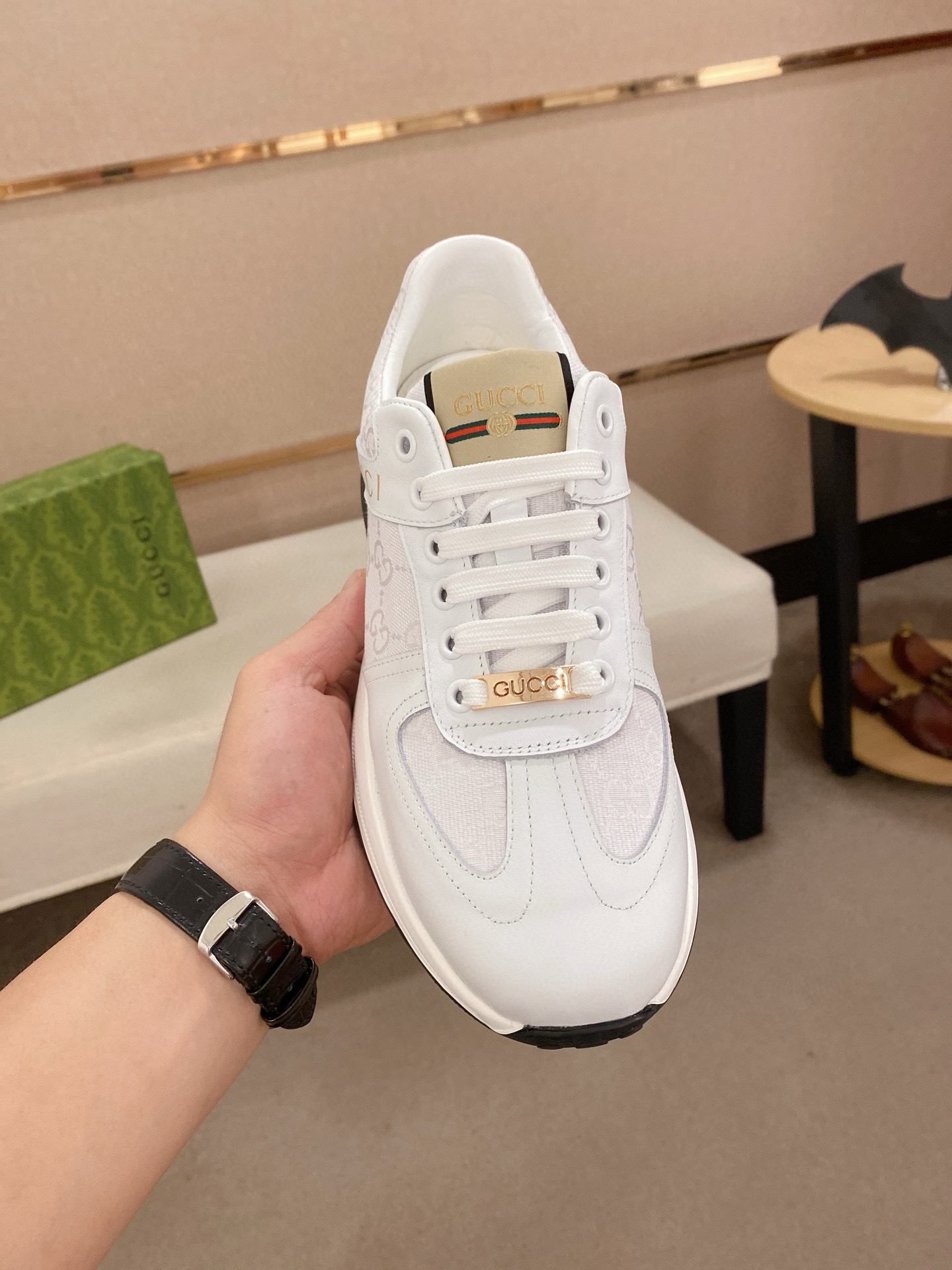 gucci g casual sneakers - size 38/44 - Image 2