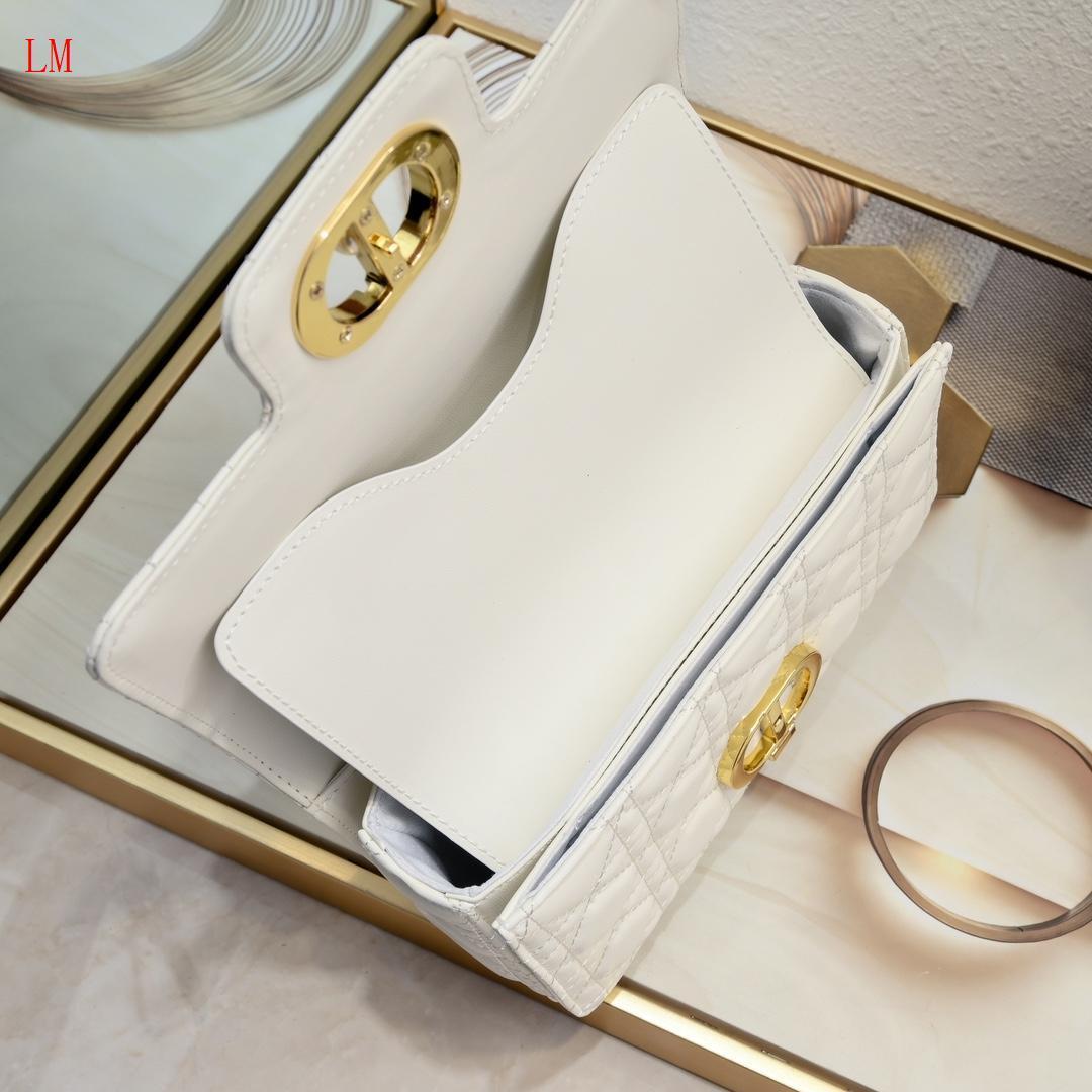 dior quilted white handbag 22x14x8 - Image 2