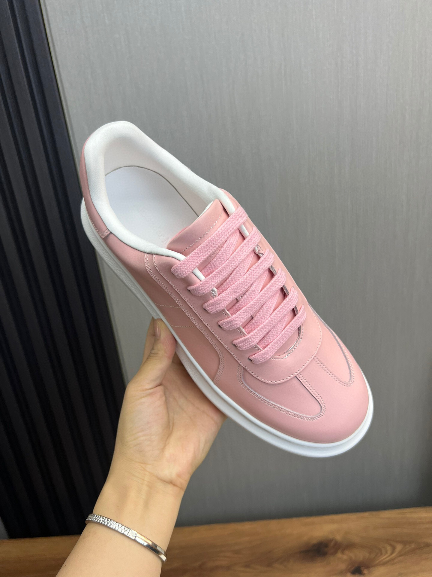 alexander mcqueen pink sneakers mq 8063320 (size 35-44) - Image 2