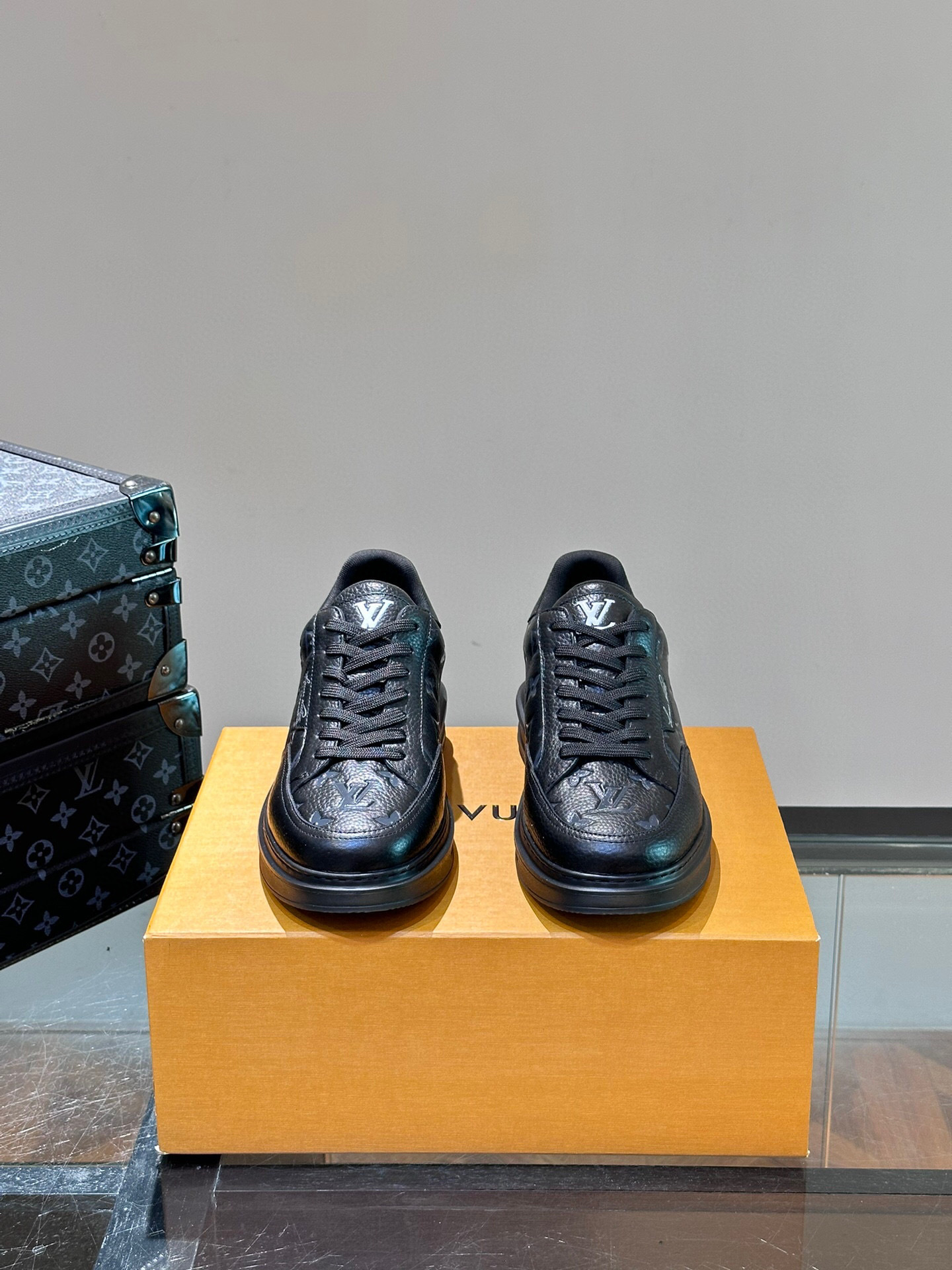 louis vuitton l casual shoes 38-44 - Image 2