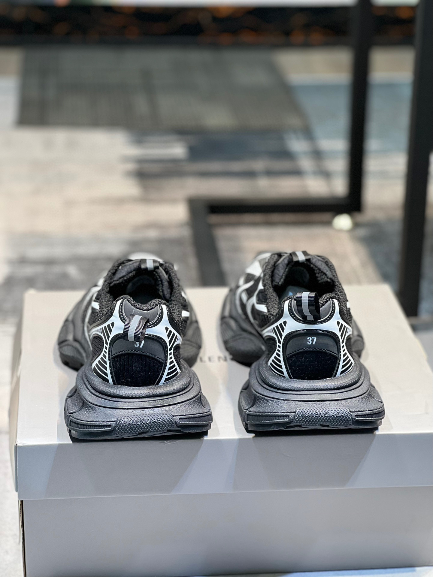 balenciaga couples sneakers size 35-44 - Image 2