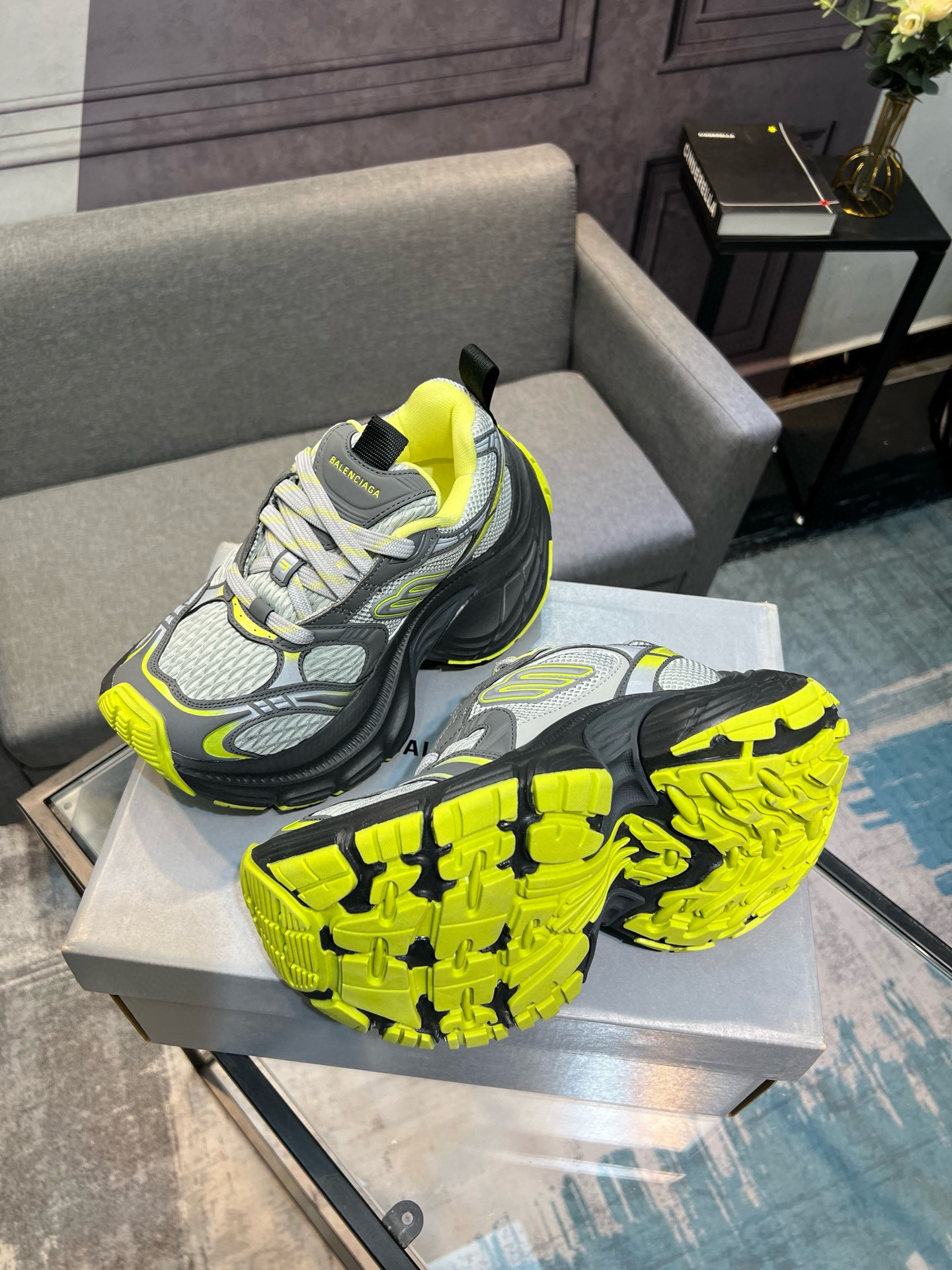 balenciaga unisex sneakers 35/46 - gray/neon yellow - Image 2
