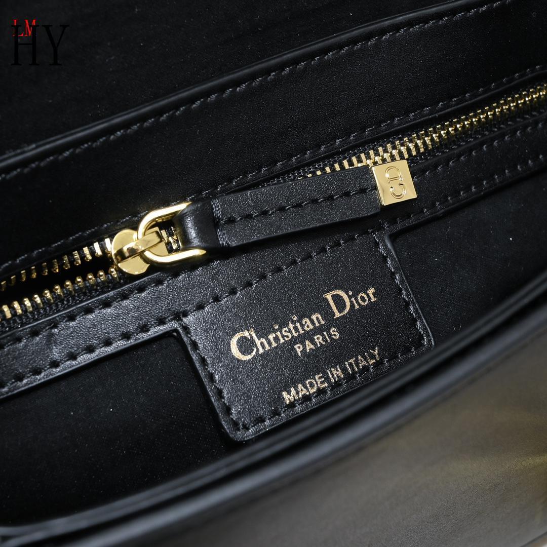 dior black leather crossbody bag - 21*6*12cm - Image 2